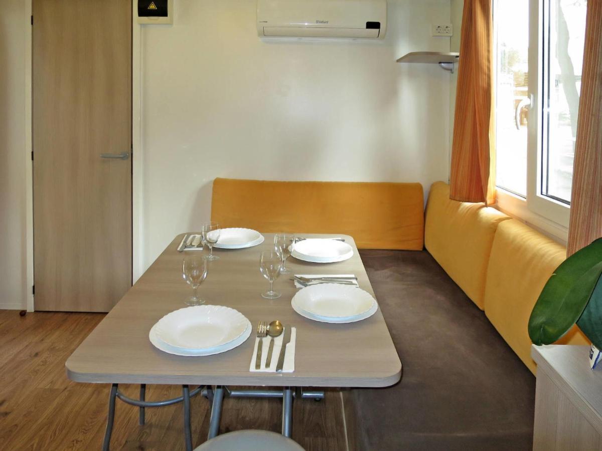 Holiday Home Camp Rozac - Tgr215 Trogir Exterior foto